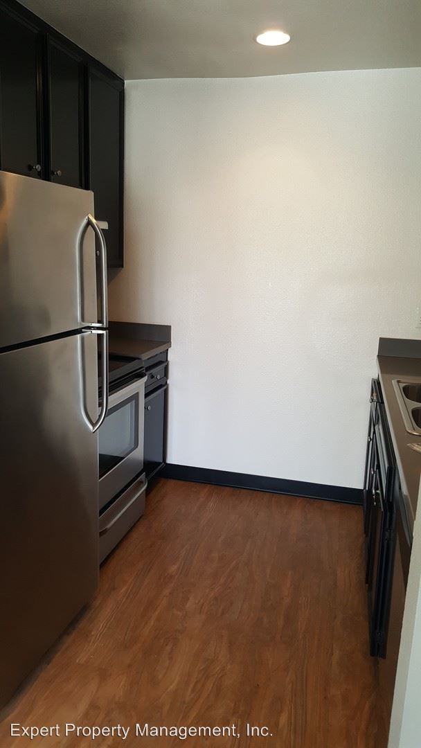 Building Photo - 4026 Arizona St
