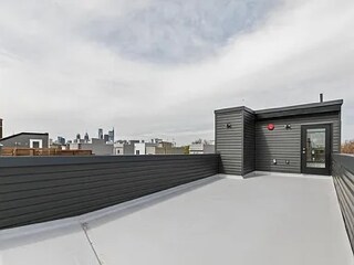 Foto del edificio - 1434 N Franklin St