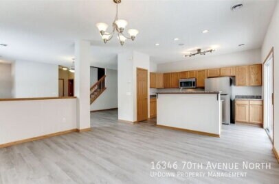 Foto del edificio - 16346 70th Ave N