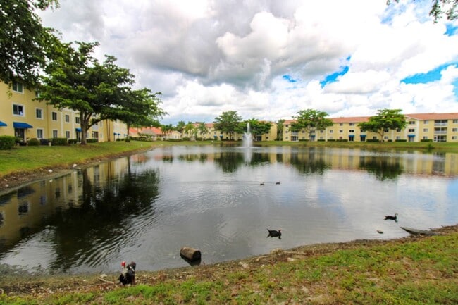 Building Photo - ***NORTH NAPLES***ANNUAL RENTAL***KEY ROYA...