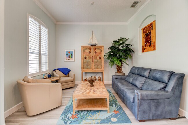 Building Photo - 128 Centennial Park Dr