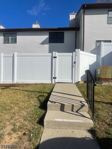 Building Photo - 150 Cynthia Dr