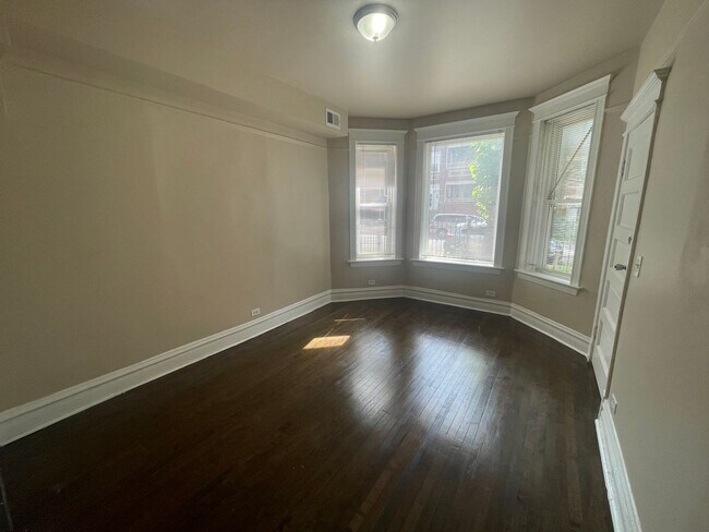 Building Photo - 1523 Harding LLC