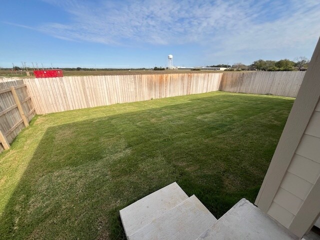 Fenced Backyard! - 4116 Halo St