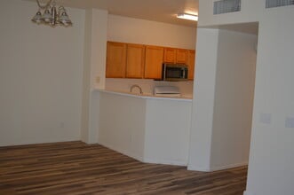 Building Photo - 2152 Turquoise Ridge St