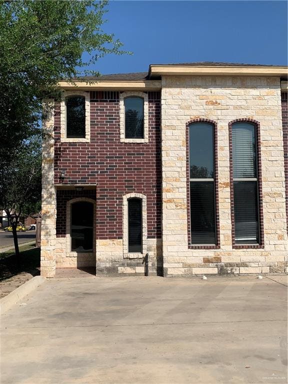 Building Photo - 13 N 49th St