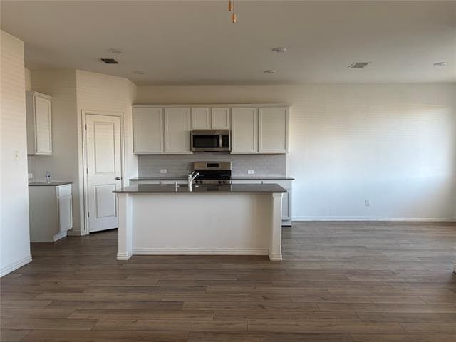 Building Photo - 5748 Morvich Dr