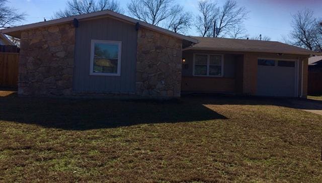 Building Photo - 923 Wateka Way