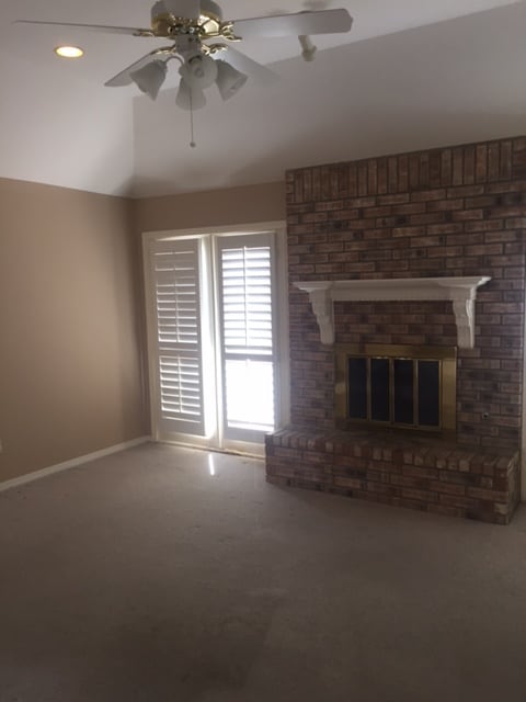 Foto del edificio - 3510 Brennan Gardens