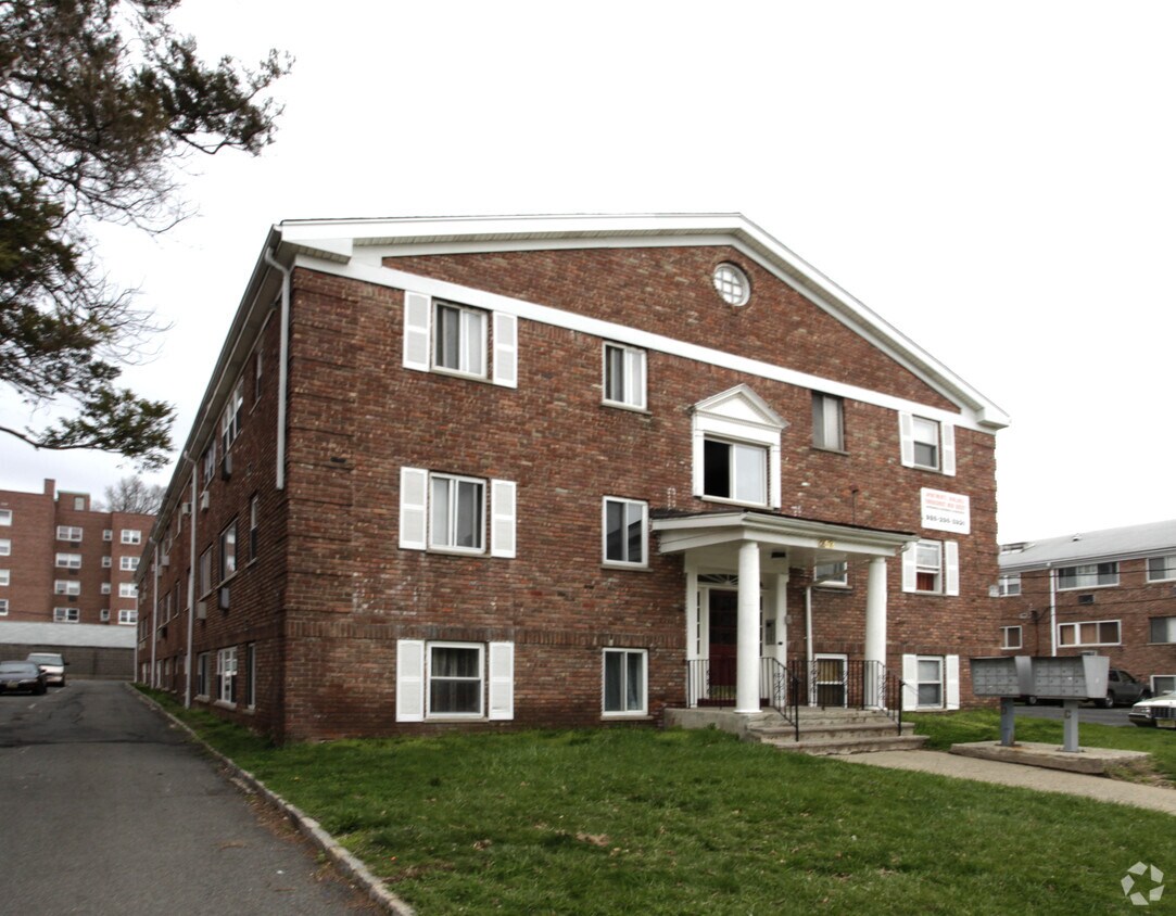 Foto del edificio - 1253 Waverly Pl