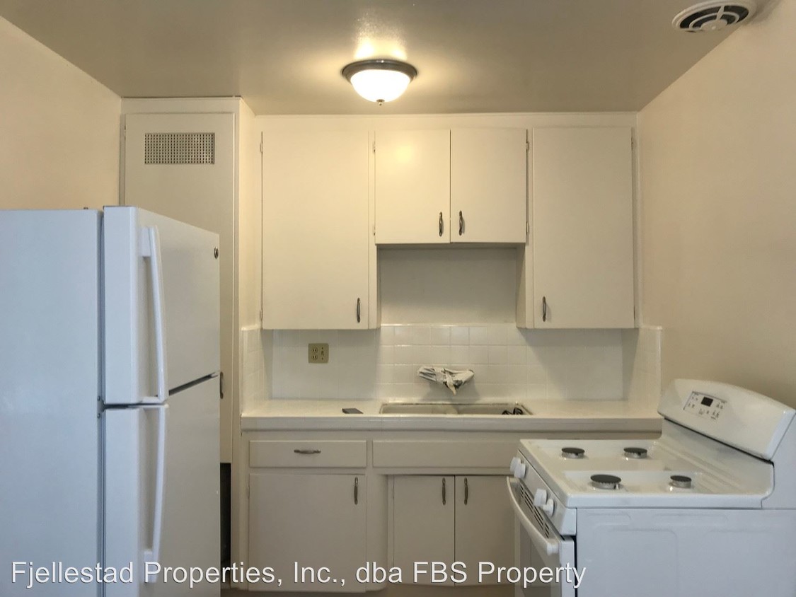 Primary Photo - 2 br, 1 bath House - 4430 1/2 48th Street
