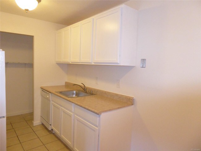 Newly remodeled kitchen and bath - 1300 Golden Cir