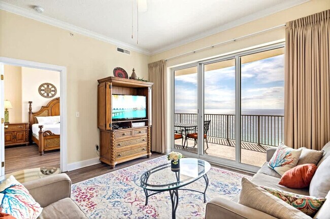 Foto del edificio - 10625 Front Beach Rd