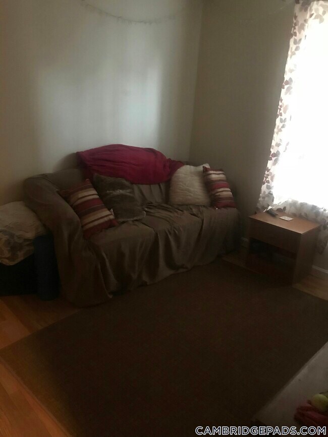 Foto del edificio - 9 Fulkerson St