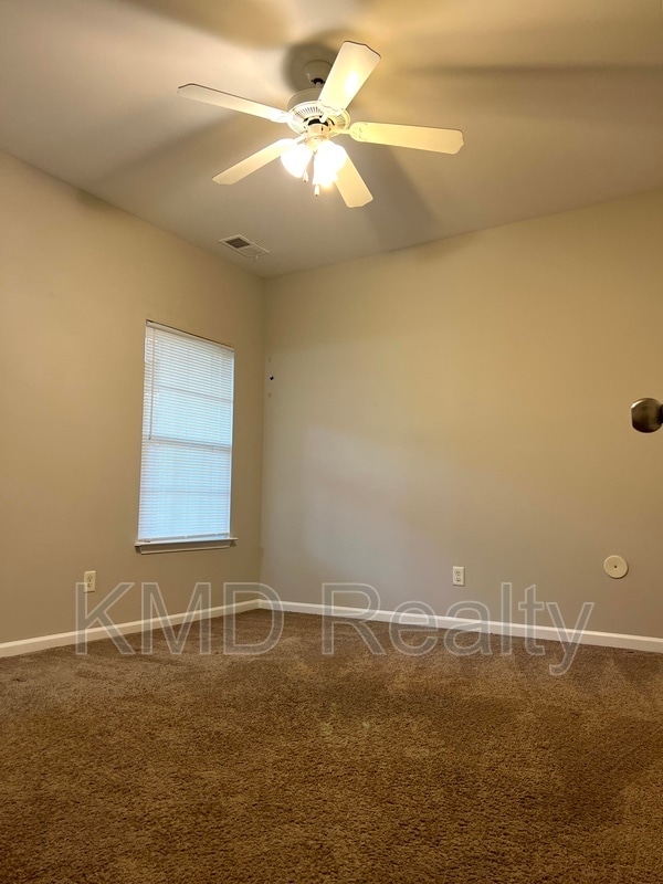 Foto del edificio - 9844 Walkers Glen Dr NW