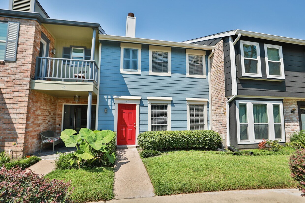 Foto principal - 5800 Lumberdale Rd