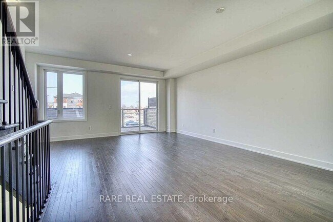 Photo du bâtiment - 66 Carole Bell Wy