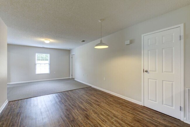 Foto del edificio - University Park Apartments