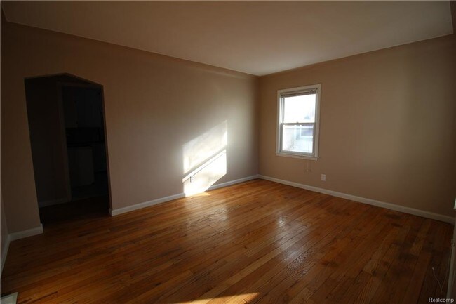 Building Photo - 4487 Niagara St