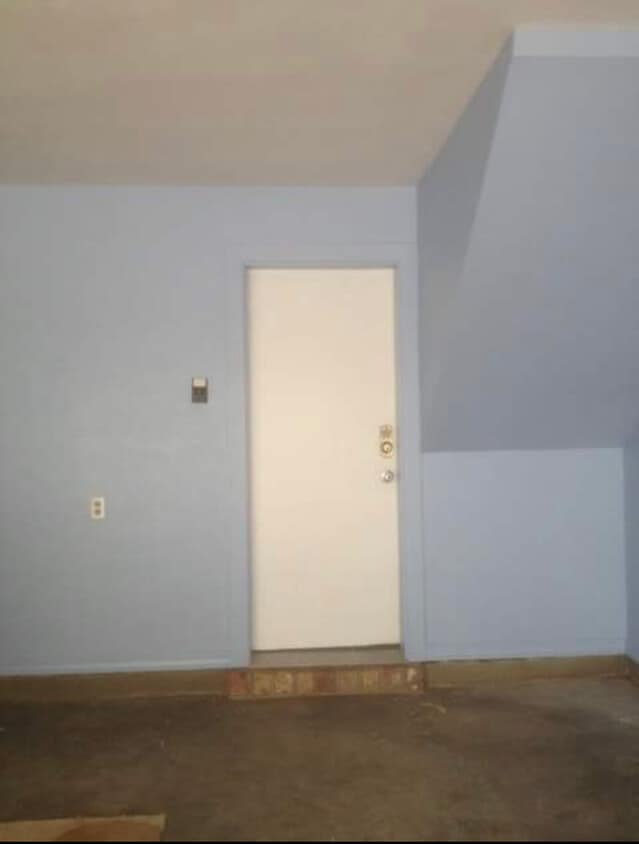 Primary Photo - 1414 Highland Ave