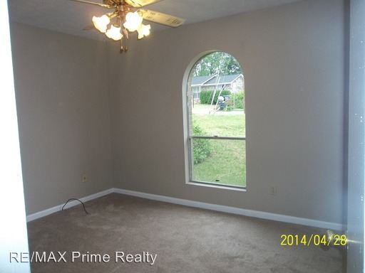Building Photo - 6138 Arnold Dr