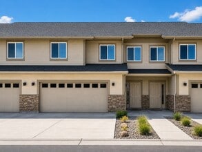 Building Photo - 2930 Warbler Way