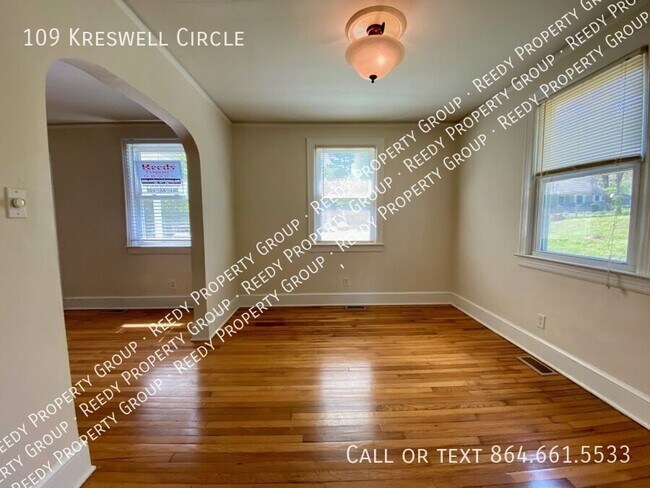 Foto del edificio - 109 Kreswell Cir