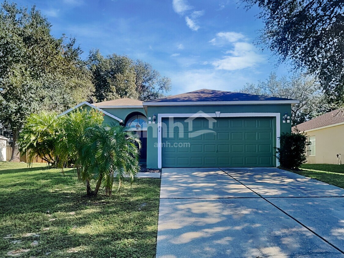 Foto principal - 784 Lake Doe Blvd
