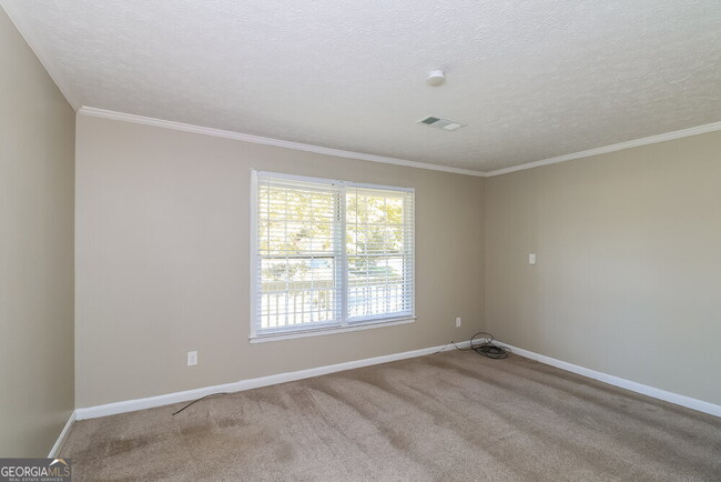 Building Photo - 1622 Blackwell Rd