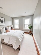 Building Photo - 159 Cartier St