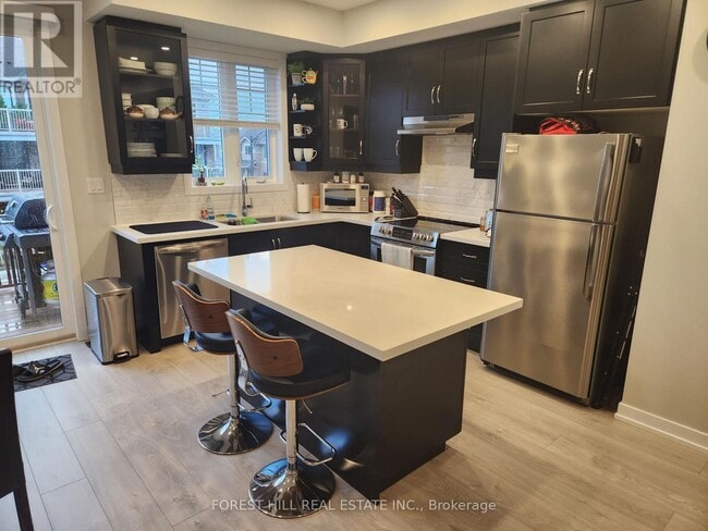 Building Photo - 288 Glover Rd