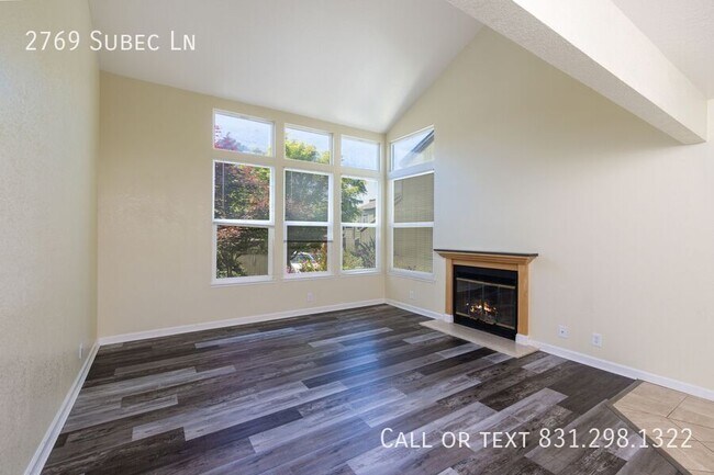 Foto del edificio - 2769 Subec Ln