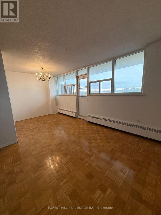 Building Photo - 161 Oakwood Ave