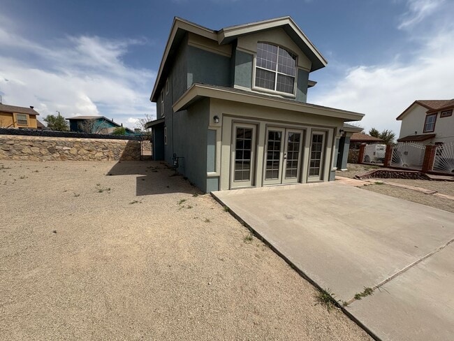 Building Photo - Home for rent in Socorro