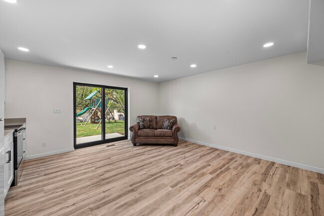 Foto del edificio - 890 S 725 W St