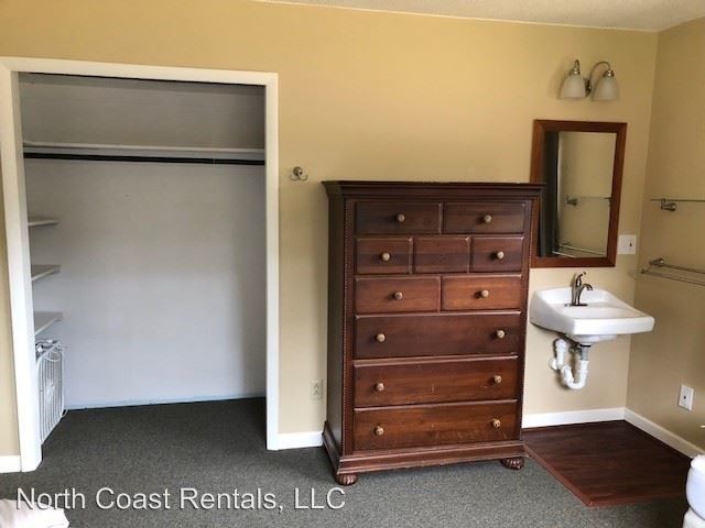Foto del edificio - 5 br, 2 bath House - 282 Nita Ave.