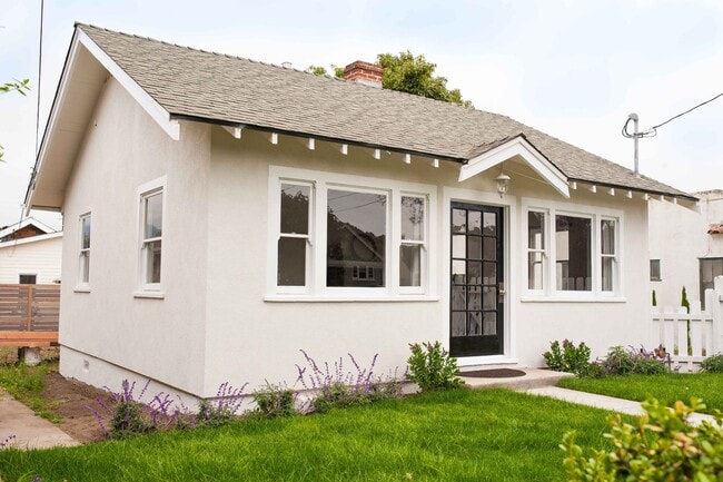 Building Photo - 2018 Monterey St