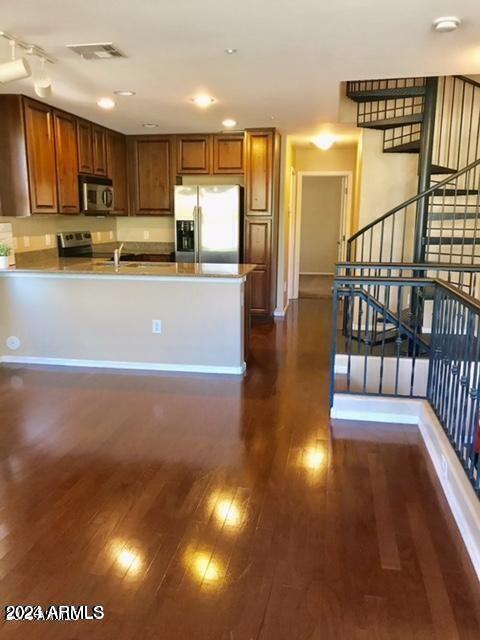 Building Photo - 1303 S Sabino Dr
