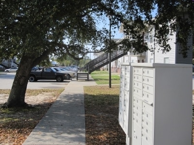 Building Photo - Candlewood Villas