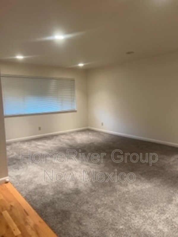 Building Photo - 1407 Park Ave SW