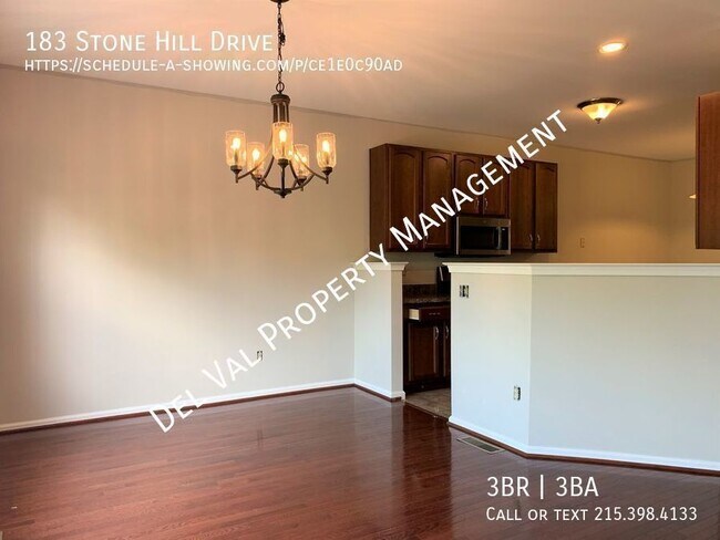 Building Photo - Improved Rent! 3-Bd Brick Townhome for Ren...