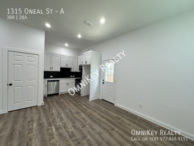Building Photo - 1315 Oneal St