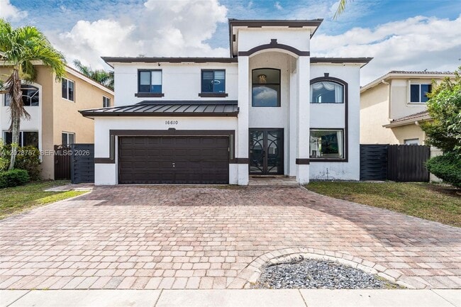 Photo - 16618 SW 57th Ln Miami, FL 33193-2551 House