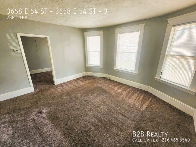 Building Photo - 3658 E 54th St