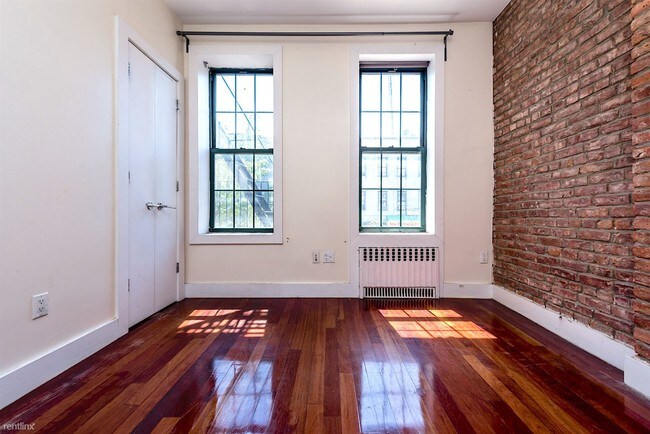 Building Photo - 2 br, 1 bath  - 179 Knickerbocker Ave
