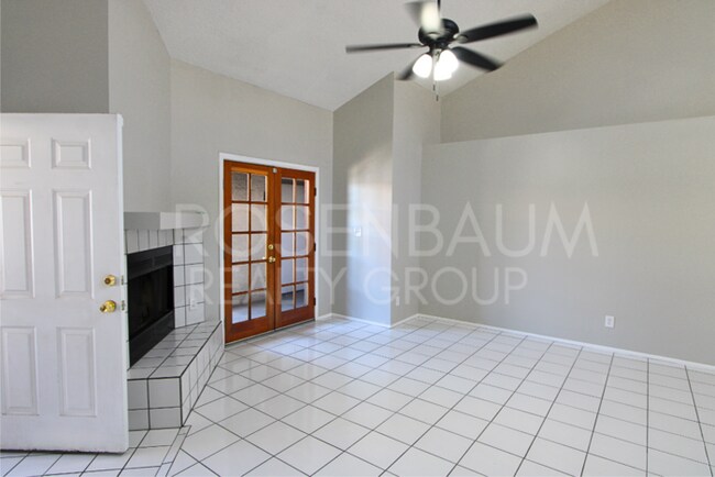 Foto del edificio - 16402 N 31st St