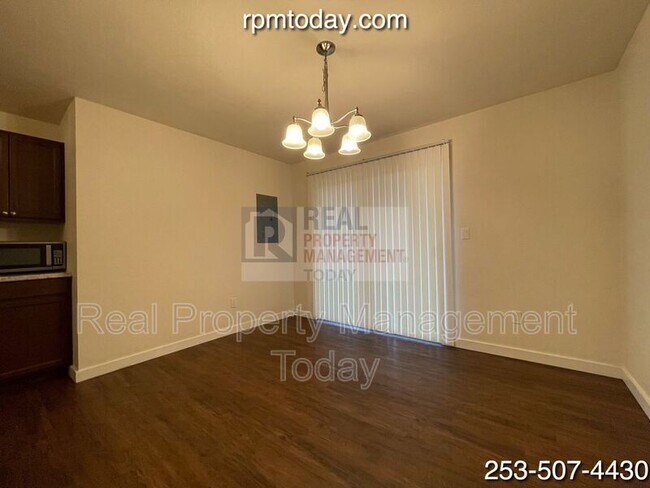 Foto del edificio - 21803 30th Ave S