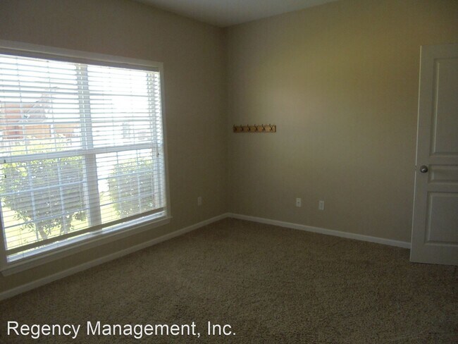 Building Photo - 3 br, 2 bath House - 116 Hall Hill Court