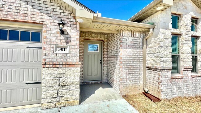 Foto del edificio - 301 Post Oak Ave
