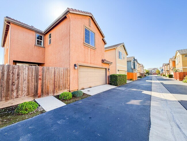 Foto del edificio - 5537 N Gates Ave